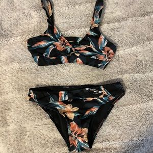 Girls Roxy Swimsuit Bikini Set